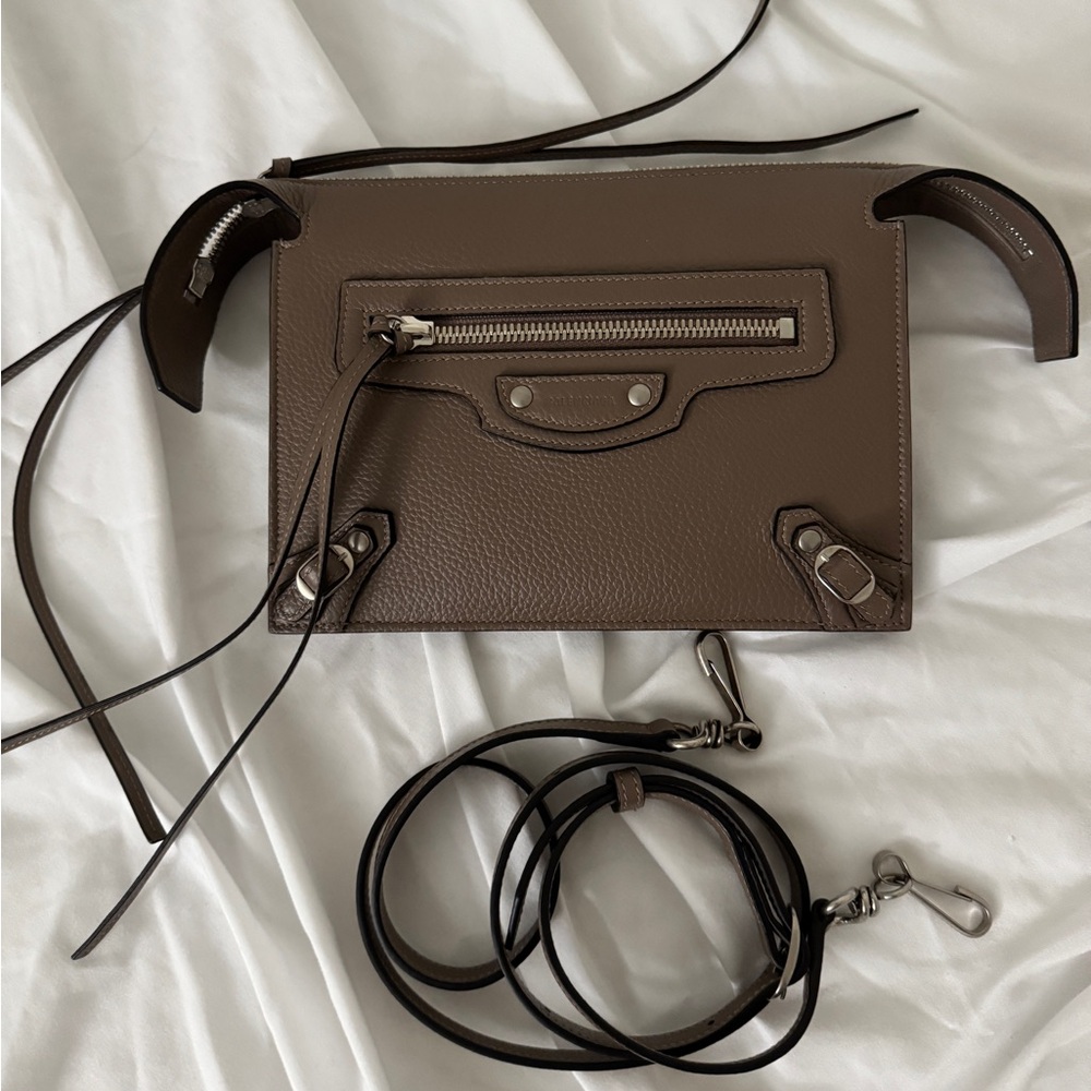 BALENCIAGA CROSS BODY BAG